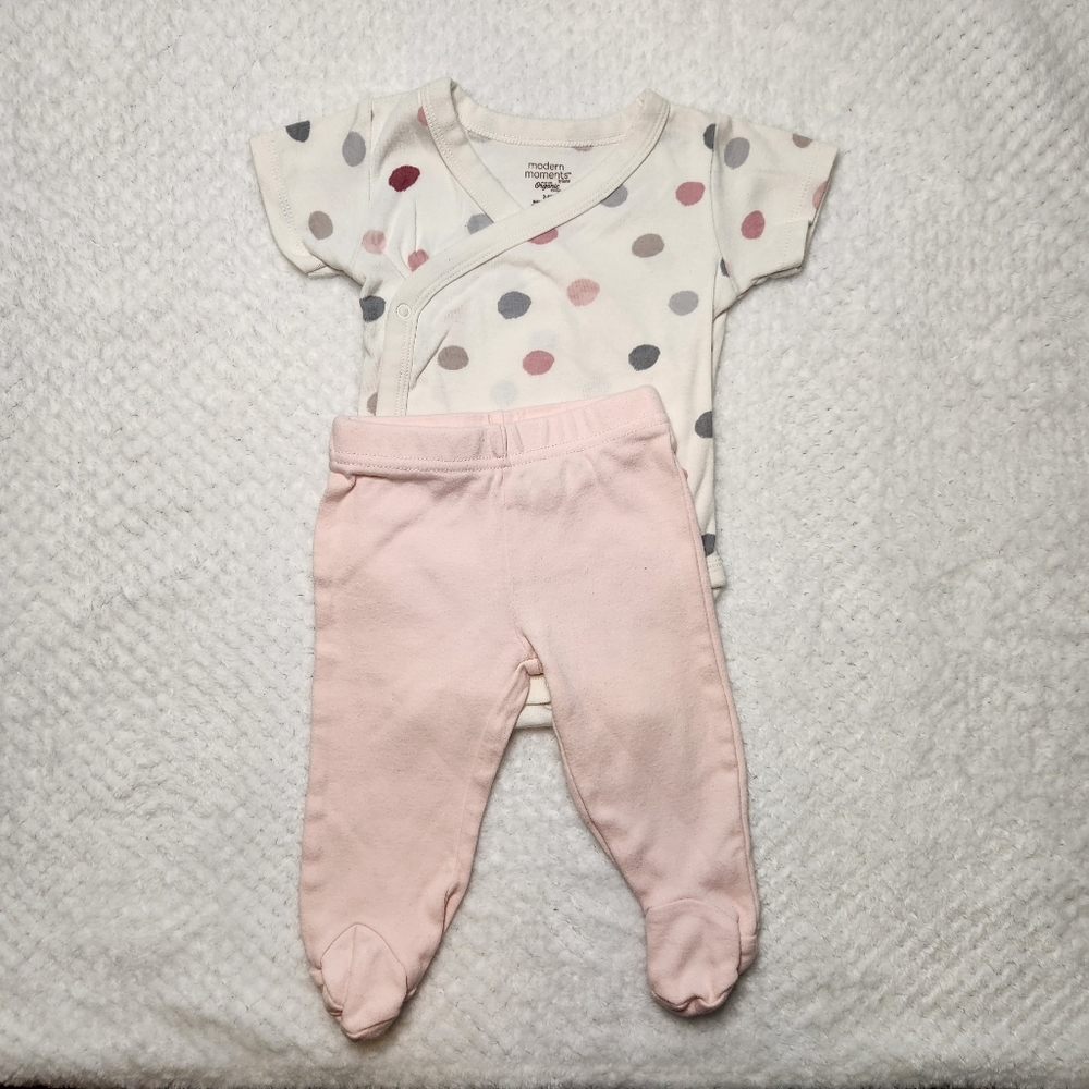 Gerber pink dot gerber onesie with chick pea pants